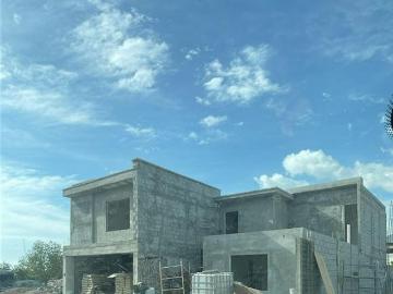 Casa en venta en Arteaga Coahuila México nueva