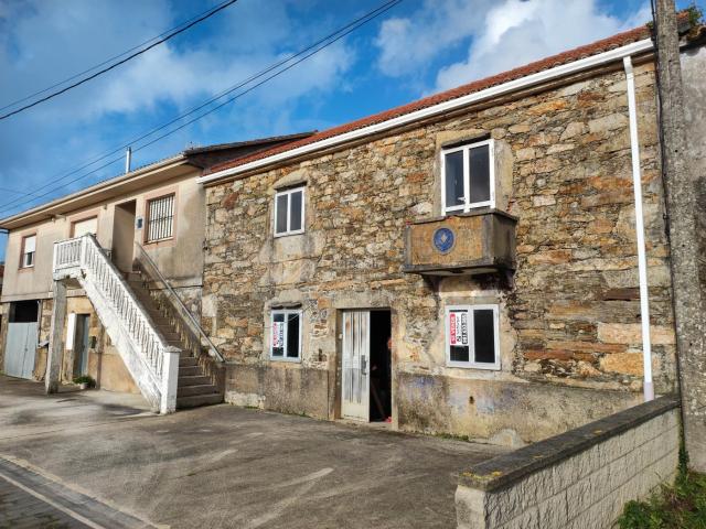 Casa en venta en Arteixo, Loureda Lañas Barrañán. Casas.
