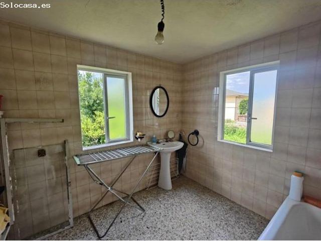 CASA EN VENTA EN ASADOS PARA REFORMAR