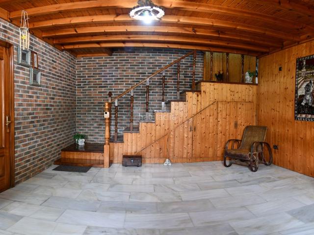 Casa en venta en Asparrena. INMOBILIARIA AGURAIN VENDE CASA EN ALBENIZ. Casas.