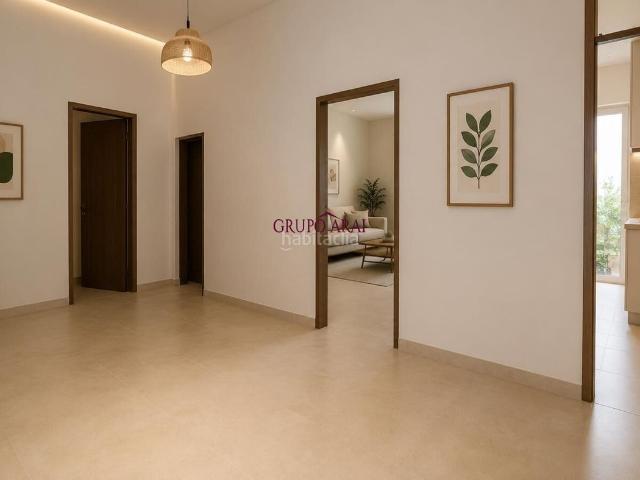 Casa en venta en Aspe, Prosperidad. Antigua casa unifamiliar dividida en cuatro viviendas independientes con gran potencial de inversión en el centro de Aspe. Casas.