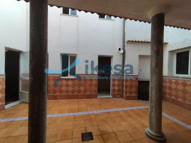 Casa en venta en Bujalance. Encantadora Casa en Bujalance, Andalucía. Casas.