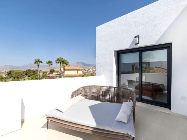 Casa en venta en Busot. Casas.
