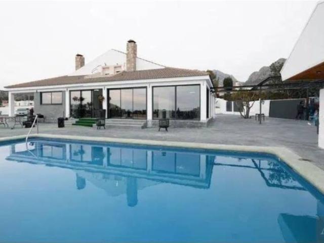 Casa en Venta en Busot