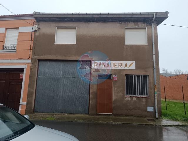 Casa en venta en Bustillo del Páramo. Casas Bustillo del.
