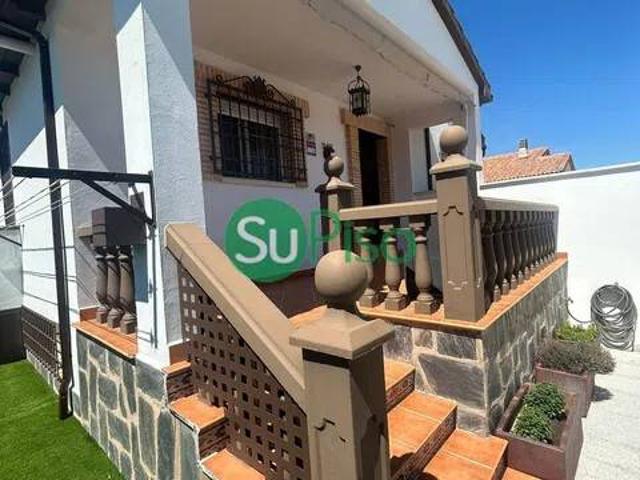 Casa en Venta en Burguillos de Toledo