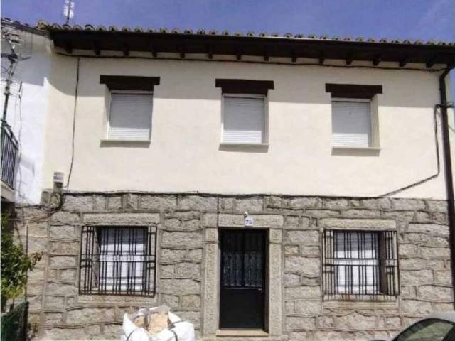 Casa en Venta en Burgohondo