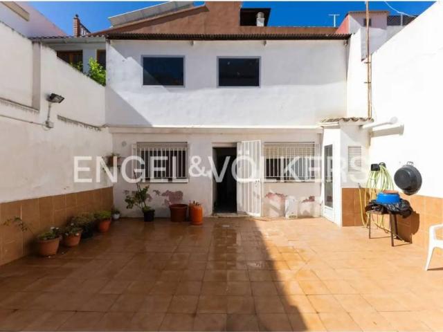Casa en Venta en Burjassot