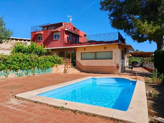 Casa en Venta en Buñol