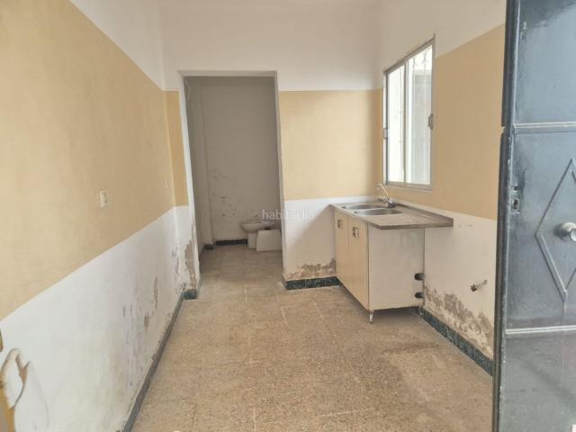 Casa en venta en Badajoz, Carretera de Sevilla Los Montitos. Casa en venta en San Roque Ctra Corte, 3 dormitorios. Casas.