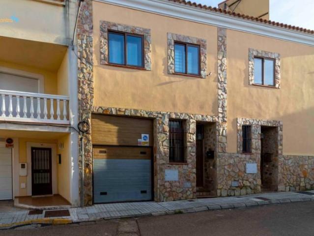 Casa en venta en Badajoz, Ctra de Sevilla Ronda sur