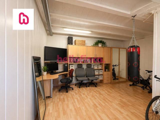 Casa en venta en Badalona, Bufalà. Casa adosada en Bufalà Badalona. Casas.