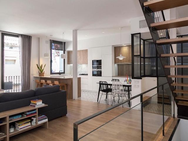 Casa en venta en Badalona, Progrés Pep Ventura. Casa reformada en el centro de Badalona. Casas.
