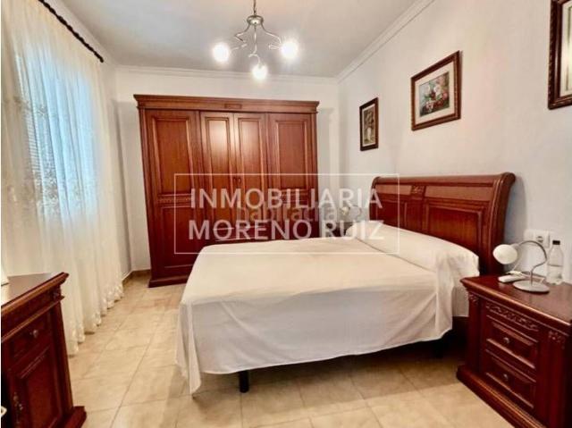 Casa en venta en Baena. AMPLIA Y LUMINOSA CASA EN ALBENDIN DE DOS PLANTAS CON COCHERA Y PATIO. Casas.