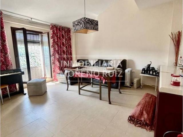 Casa en venta en Baena. CASA OBRA NUEVA, CON PARKING IDEAL PARA INVERSORES. Casas.