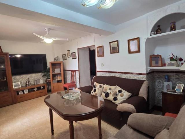 Casa en venta en Baena