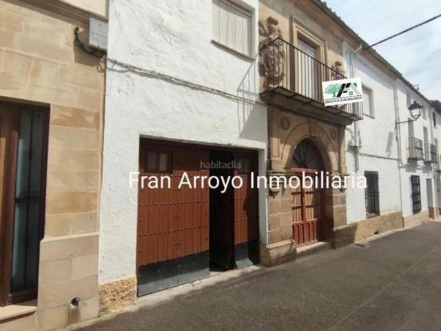 Casa en venta en Baeza. Casa Chalet adosado en venta en Doctor Ojeda, Baeza. Casas.