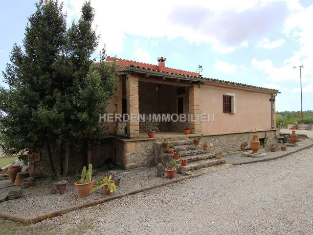 Casa en venta en Baleares Manacor, Manacor Centre. ENCANTADORA FINCA CERCA DE SANT LLORENC DES CARDASSAR, MALLORCA. Casas.