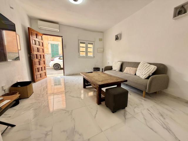 Casa en venta en Baleares Manacor, Manacor Centre. Encantadora Planta Baja Reformada en Manacor. Casas.