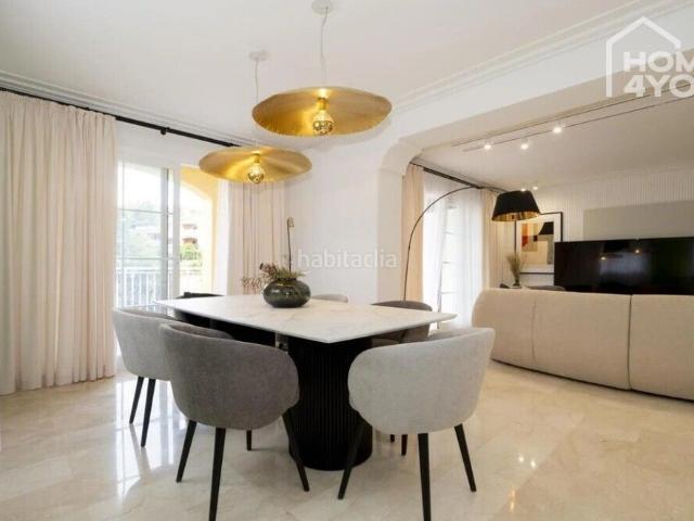 Casa en venta en Baleares Calvià, El Toro. Moderno adosado en Santa Ponsa, 198m, 3 dormitorios, 3 baños, piscina, terrazas, jardín, parking, aire acondicionado. Casas.