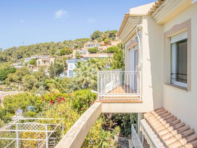 Casa en venta en Baleares Calvià, Portals Nous. Casas.