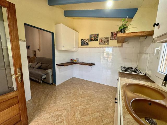 Casa en venta en Baleares Campos, Zona Rústica Interior. Casa renovada con terreno, privacidad en Campos. Casas.