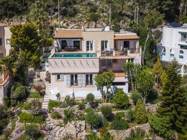 Casa en venta en Baleares Capdepera, Canyamel. Villa con grande piscina terraca Licencia ETV. Casas.