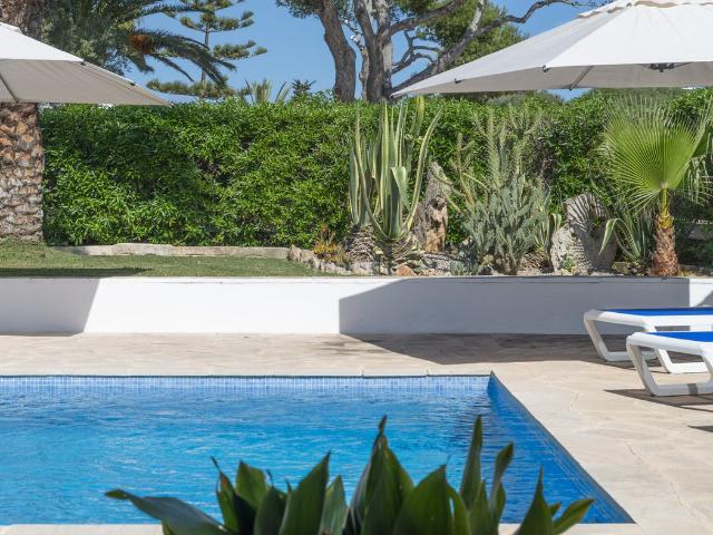 Casa en venta en Baleares Felanitx, Felanitx Poble. Precioso chalet con licencia de alquiler en Cala dOr. Casas.