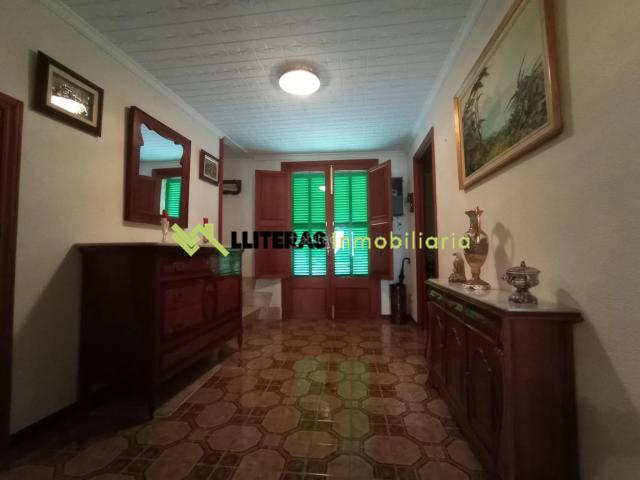 Casa en venta en Baleares Inca, Centro. Casa de techo libre. Casas.