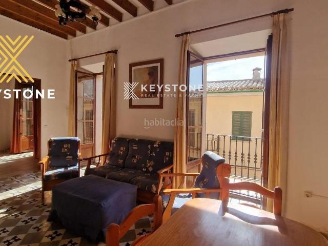 Casa en venta en Baleares Lloseta. Imponente Chalet de Estilo Mallorquín en el Casco Antiguo de Lloseta. Casas.