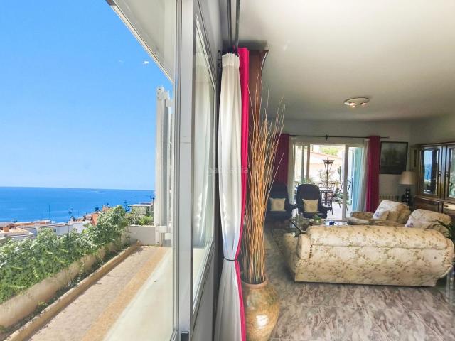 Casa en venta en Baleares Palma de Mallorca, Sant Agustí. Soleado chalet con impresionantes vistas al mar en San Agustí, Palma de Mallorca. Casas Palma de.