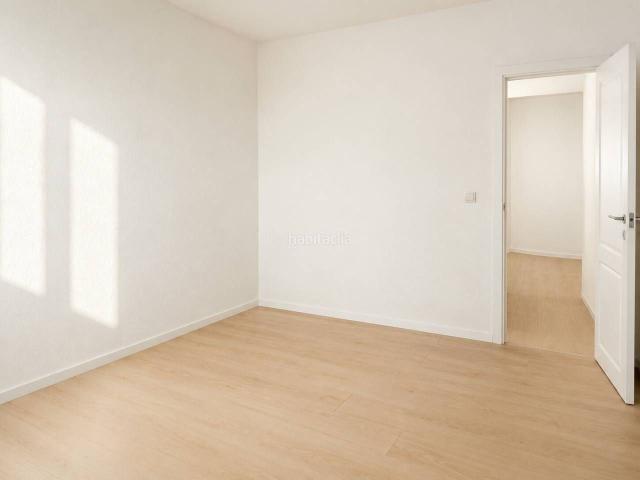 Casa en venta en Baleares Sa Pobla. CASA DE PUEBLO CON PATIO Y GARAJE. Casas Sa.