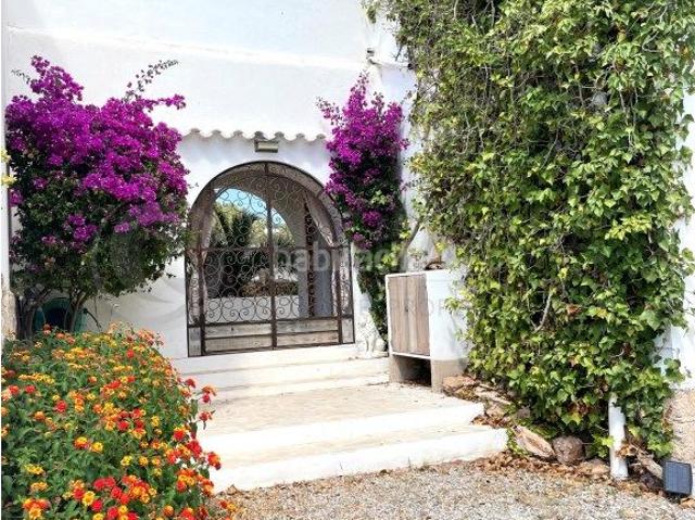 Casa en venta en Baleares Sant Antoni de Portmany. 1493 Villa Siesta. Casas Sant Antoni de.