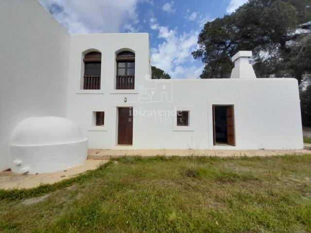 Casa en venta en Baleares Santa Eulària, Ca Na Negreta Can Ramón. Casa payesa cerca de Puig den Valls. Casas Santa.
