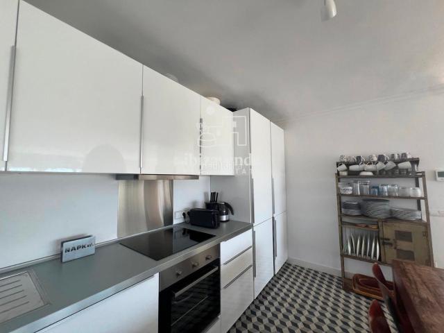 Casa en venta en Baleares Santa Eulària, Jesús. Elegante casita con piscina privada y vistas únicas a Dalt vila en Ses Torres. Casas Santa.