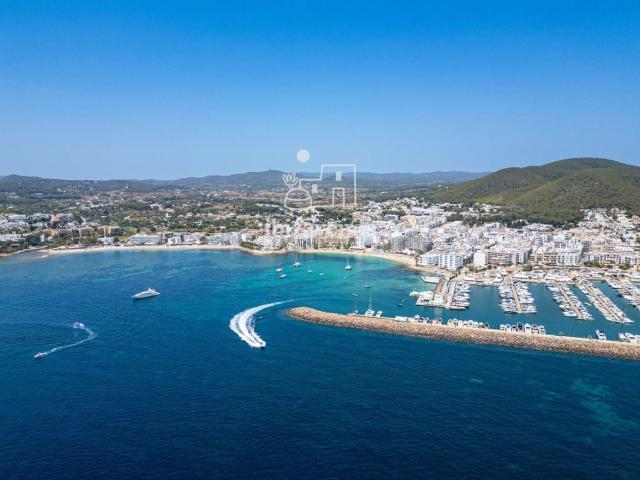 Casa en venta en Baleares Santa Eulària, Santa Gertrudis. Casa en parcela urbana de 800m con piscina en Santa Gertrudis. Casas Santa.