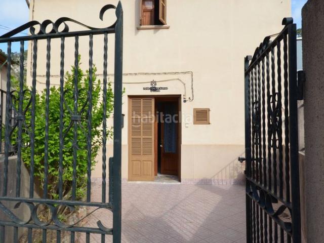 Casa en venta en Baleares Selva. Casa en venta en Caimari, 4 dormitorios. Casas.