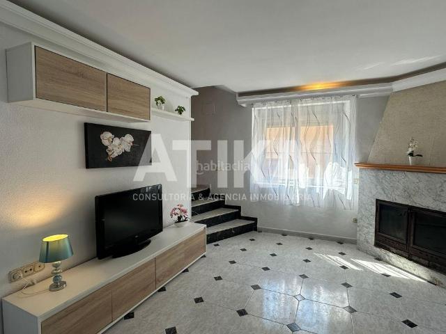 Casa en venta en Banyeres de Mariola. OPORTUNIDAD! HERMOSA CASA DE PUEBLO REFORMADA Y PISCINA BANYERES DE MARIOLA. Casas Banyeres de.
