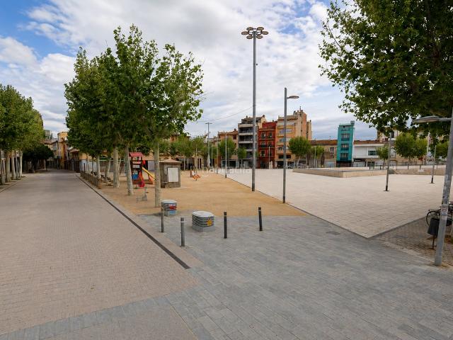 Casa en venta en Banyoles. Casa con gran potencial en pleno centro de Banyoles. Casas.