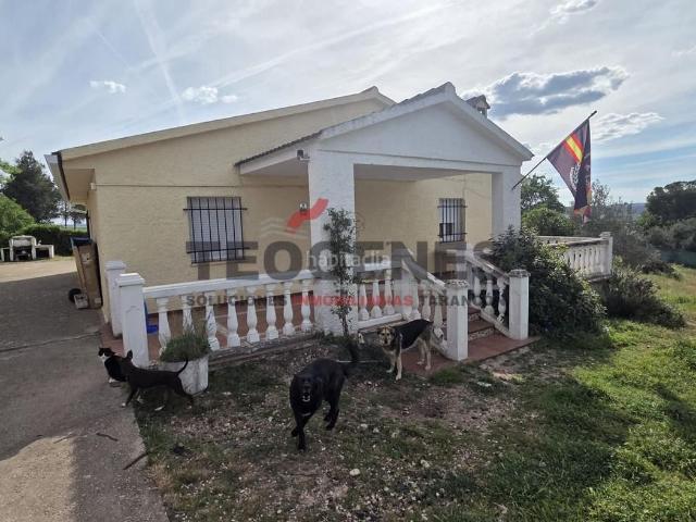 Casa en venta en Barajas de Melo. Casa chalet en Calle Aliaga, Barajas de Melo. Casas Barajas de.