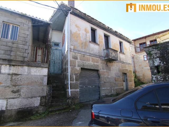 Casa en venta en Barbadás. SE VENDE VIVIENDA EN BARBADÁS, OURENSE. Casas.