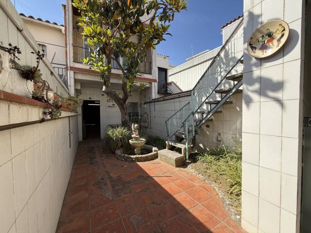 Casa en venta en Barberà del Vallès