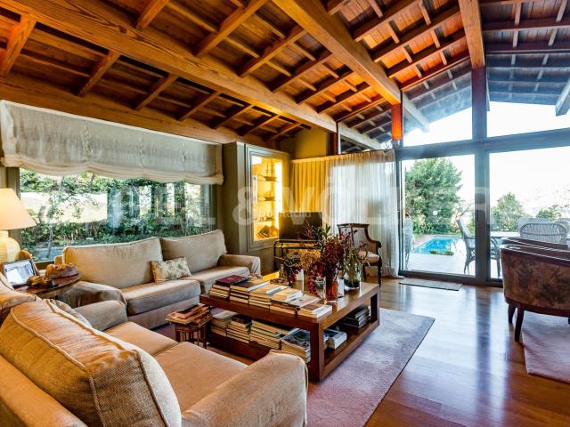 Casa en venta en Barcelona, Vallvidrera Tibidabo Les Planes. Casa fantástica y muy bien comunicada en Vallvidrera. Casas.