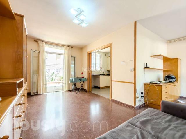 Casa en venta en Barcelona, Bon Pastor. Casas.