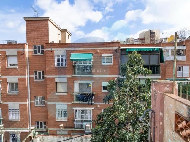 Casa en venta en Barcelona, La Font d´en Fargues. CASA A REFORMAR OPORTUNIDAD. Casas.