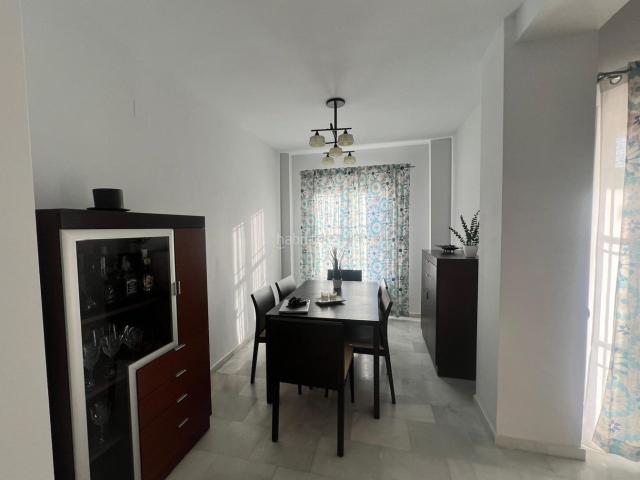 Casa en venta en Barrios Los. Espectacular vivienda luminosa con piscina privada en Los Barrios. Casas Barrios.