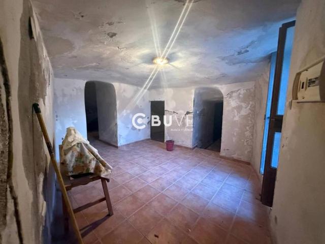 Casa en Venta en Baza