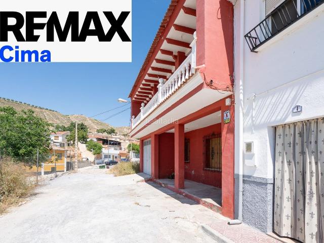 Casa en venta en Baza. CASA AMPLIA CON GRAN POTENCIAL EN LA PARTE ALTA DE BAZA. Casas.