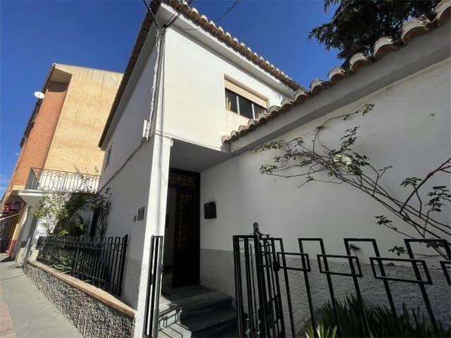 Casa en venta en Baza, Granada