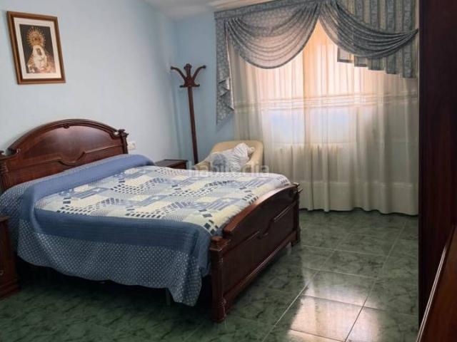 Casa en venta en Baza. Venta de casa espaciosa en Baza. Casas.